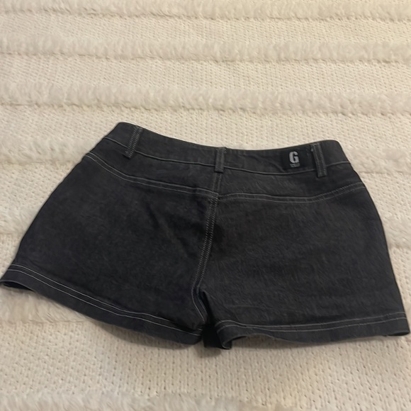 G. J. Guess jeans shorts 27 - Picture 6 of 9